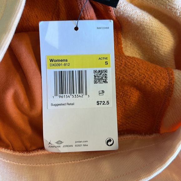 NWT Air Jordan women’s loose fit shorts size small - Picture 9 of 9